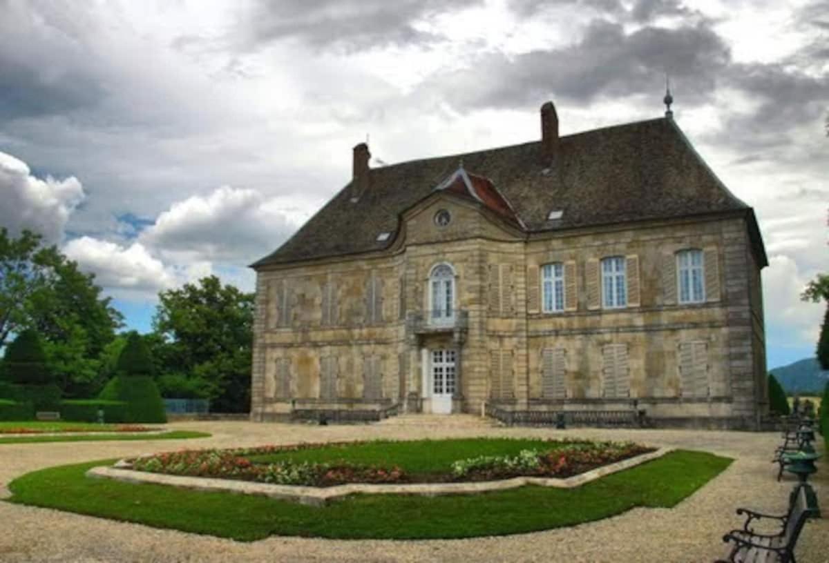 Gite 3 Etoiles "Entre Sources Et Riviere" Besancon Vaire-le-Grand ภายนอก รูปภาพ