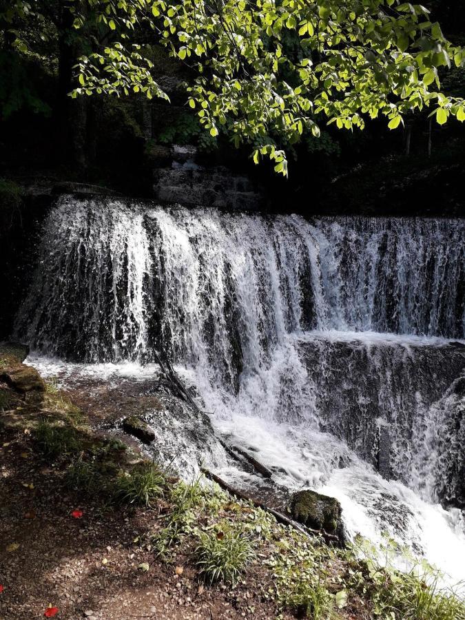 Gite 3 Etoiles "Entre Sources Et Riviere" Besancon Vaire-le-Grand ภายนอก รูปภาพ